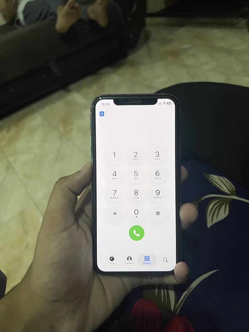 Apple iPhone 11 Pro 4