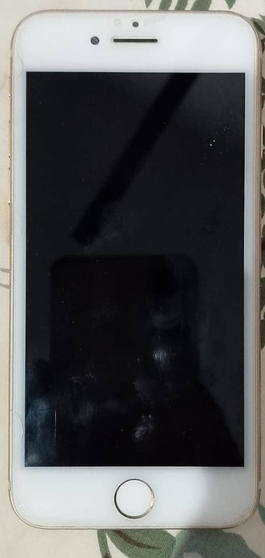 Apple iPhone 8 1