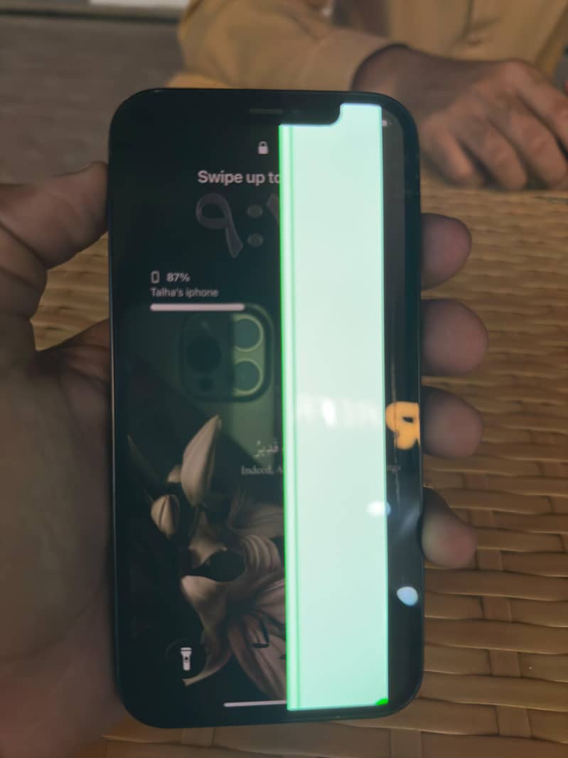 Apple iPhone 12 1