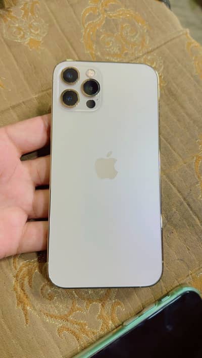 Apple iPhone 12 Pro