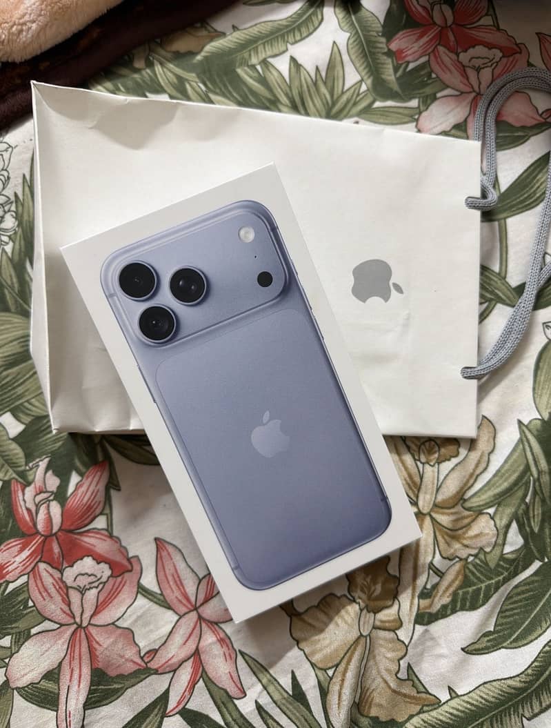 Apple iPhone 18 Pro Max 0