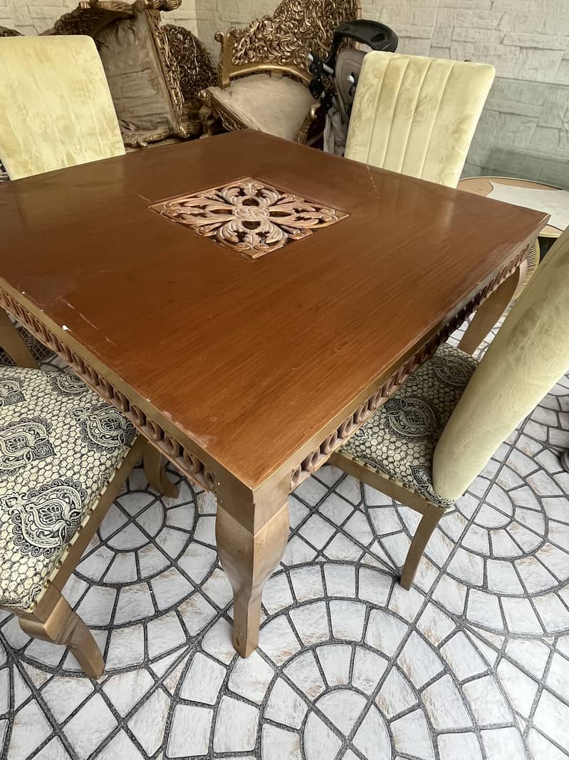 Dining table 4 seater 3