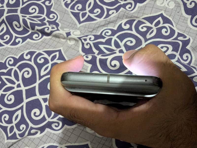 Google Pixel 8 1