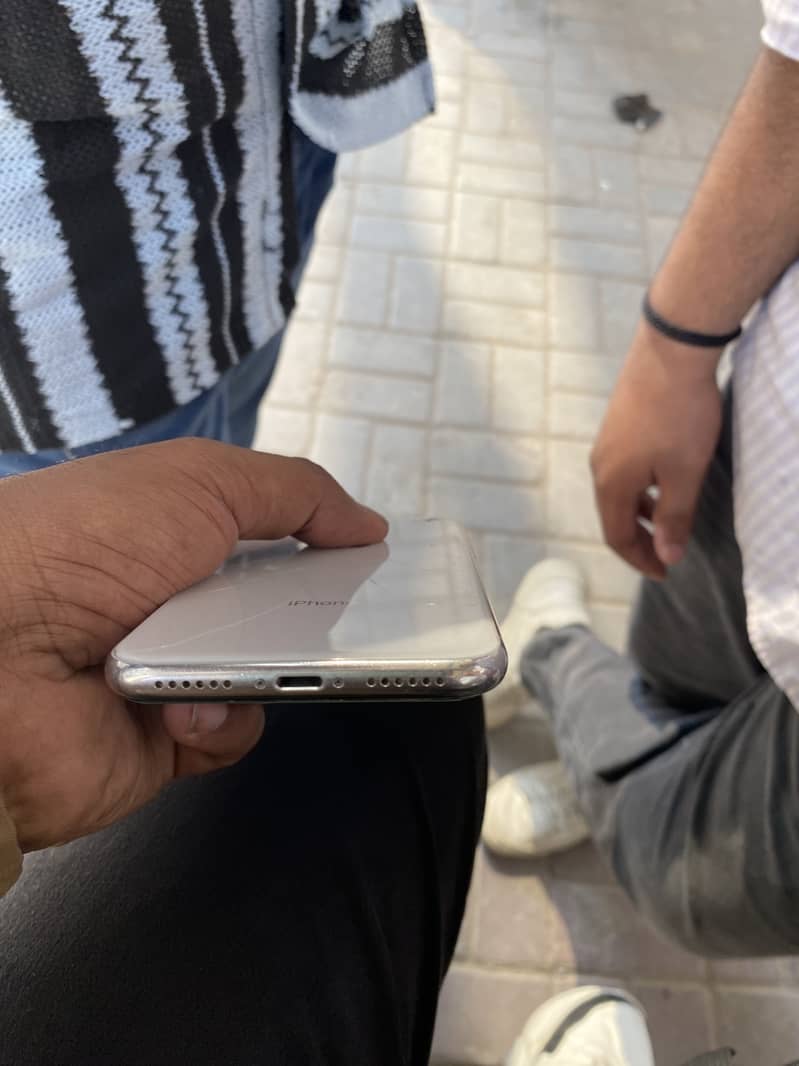 Apple iPhone X 2
