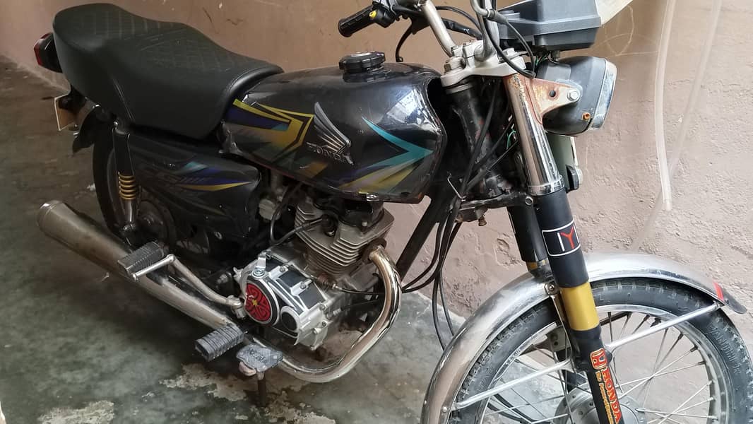 model 2004 /03440940567 3