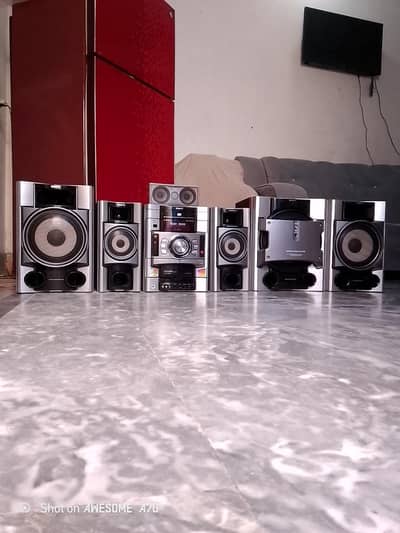 SONY mhc GN 1100d with heavy subwoofer hi-fi component sound system