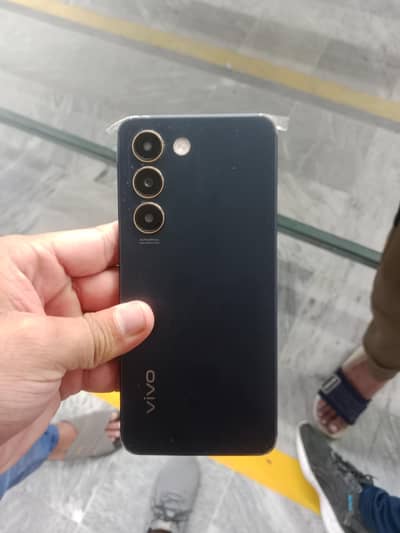 Vivo Y100 8+8/128