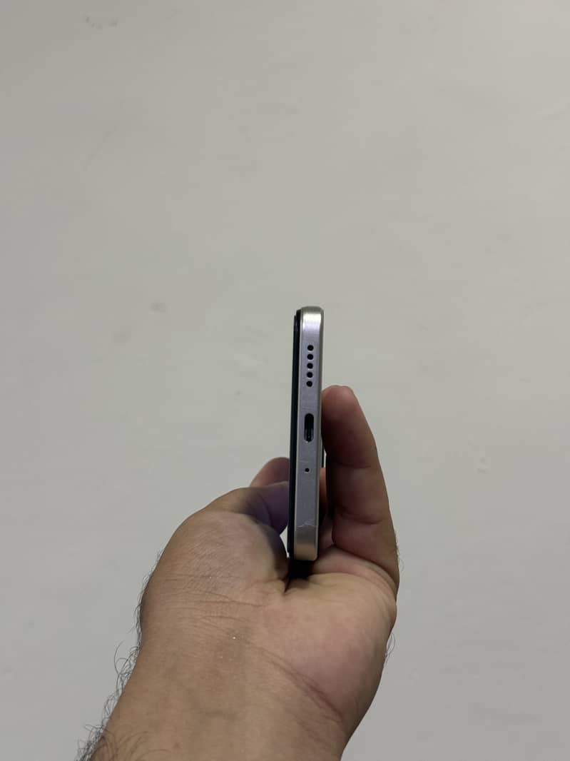 Xiaomi POCO C75 6