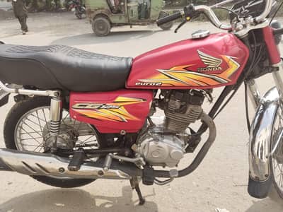 Honda CG 125 2021 Model | Lahore Registered Original Condition