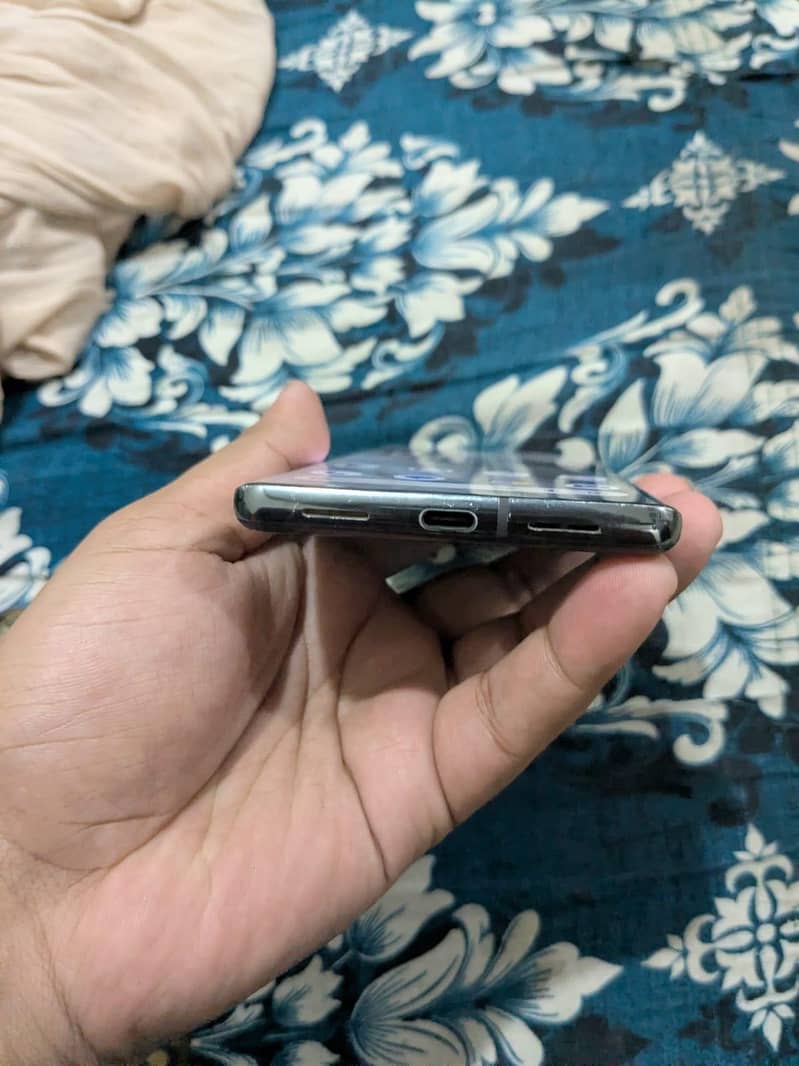 Google Pixel 7 Pro 4