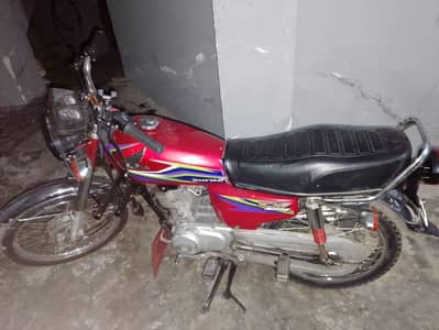 Honda 125 for sale 2006 model
