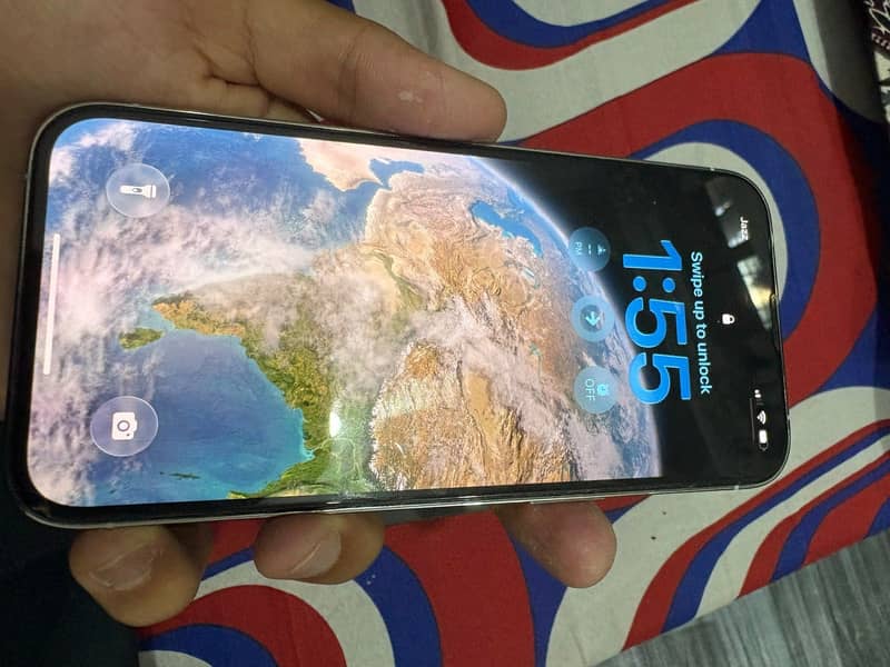 Apple iPhone 13 Pro 3