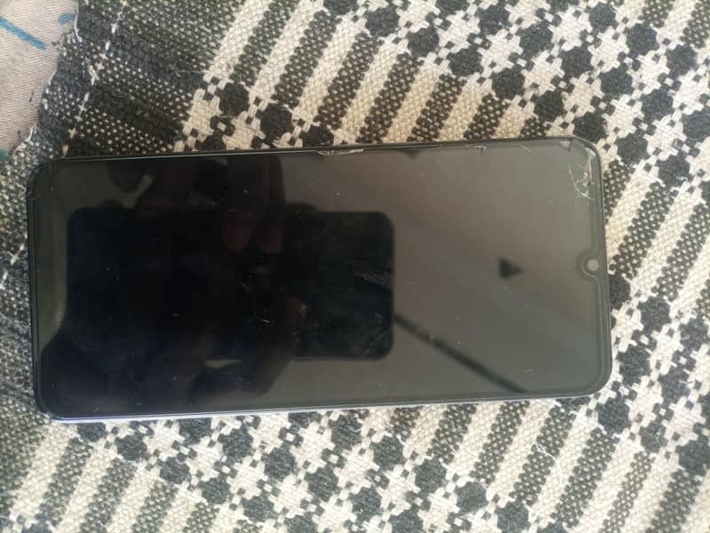 OPPO A73 1