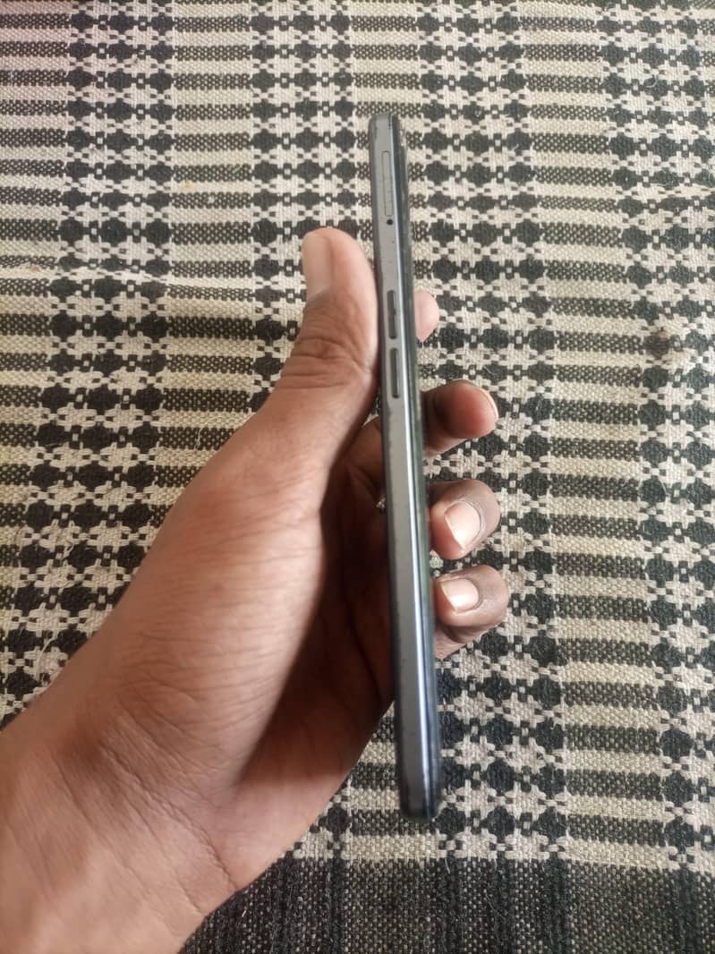 OPPO A73 5