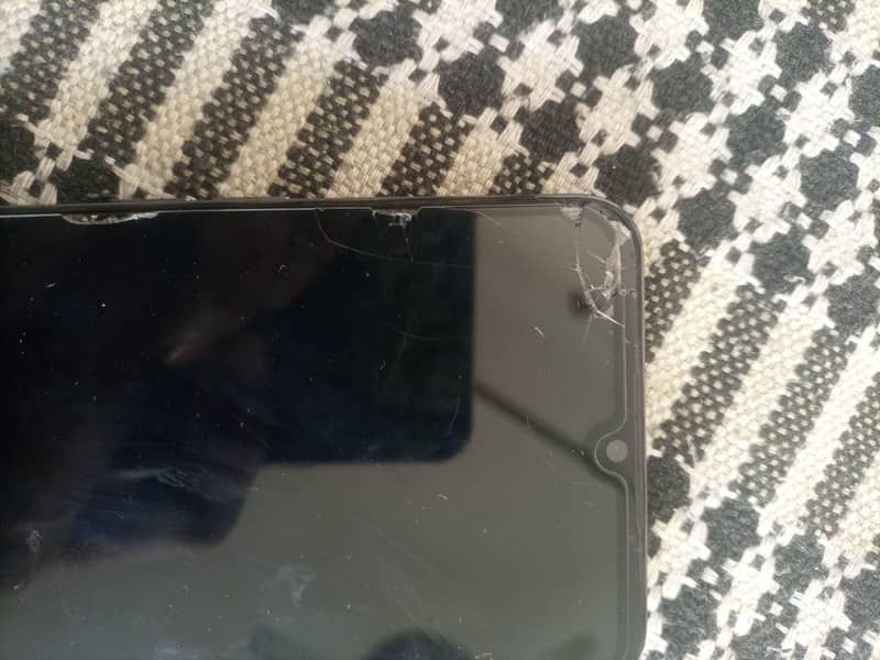 OPPO A73 8