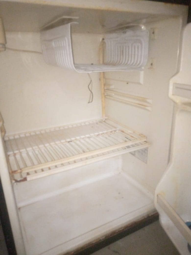 Refrigerator 2