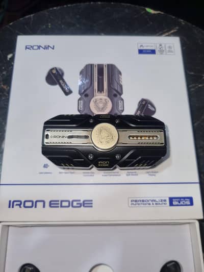RONIN IRON EDGE EARBUDS