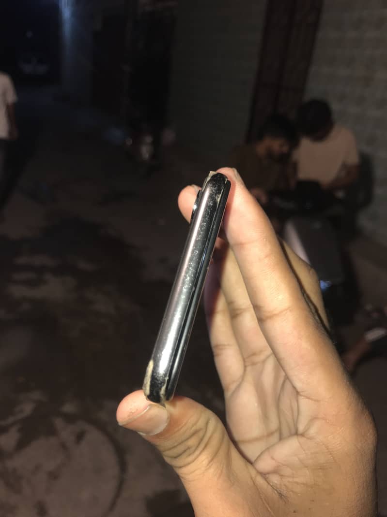 Apple iPhone X 2