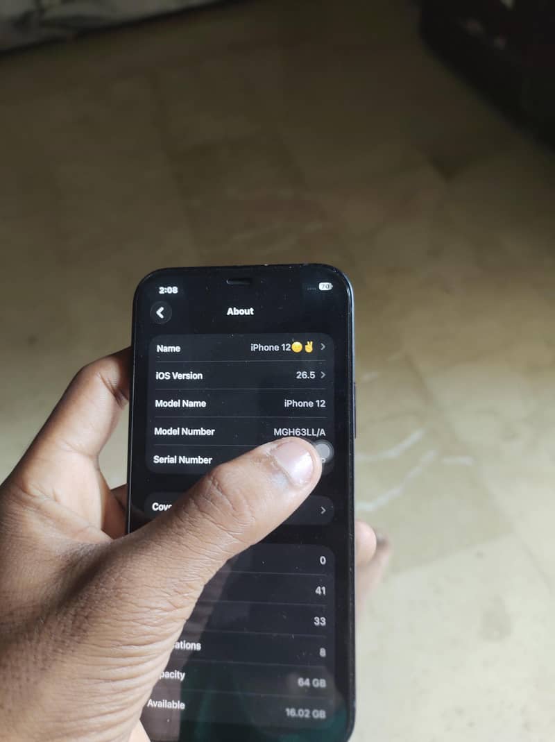 Apple iPhone 12 7