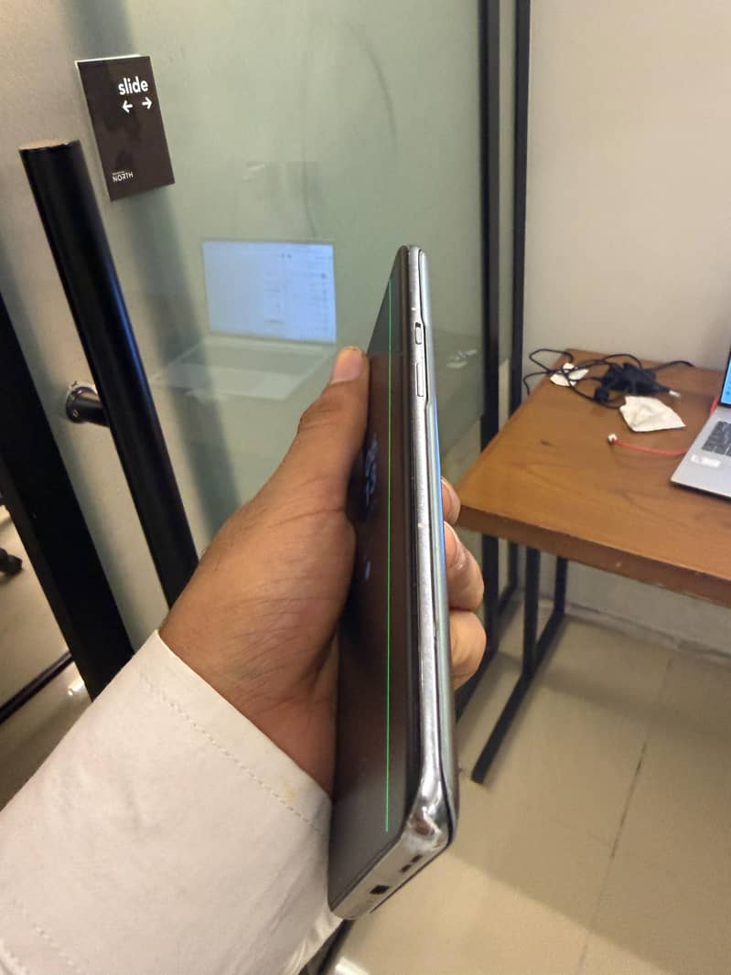 One Plus 9 Pro 6