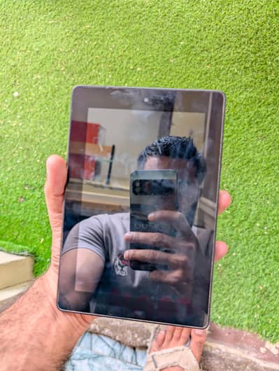 Amazon tab and VGO tel