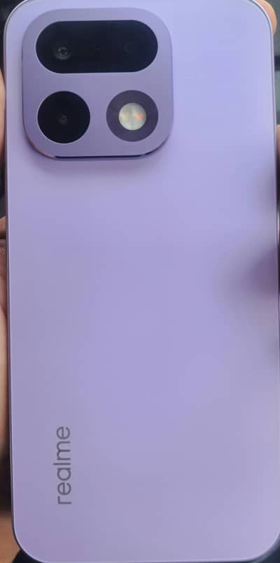 Realme 16 pro 5G just 5days used