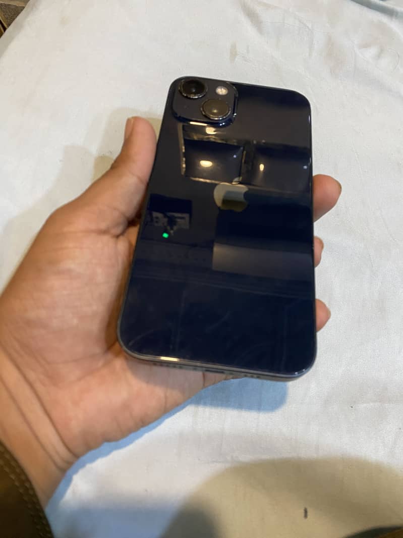 Apple iPhone 13 2