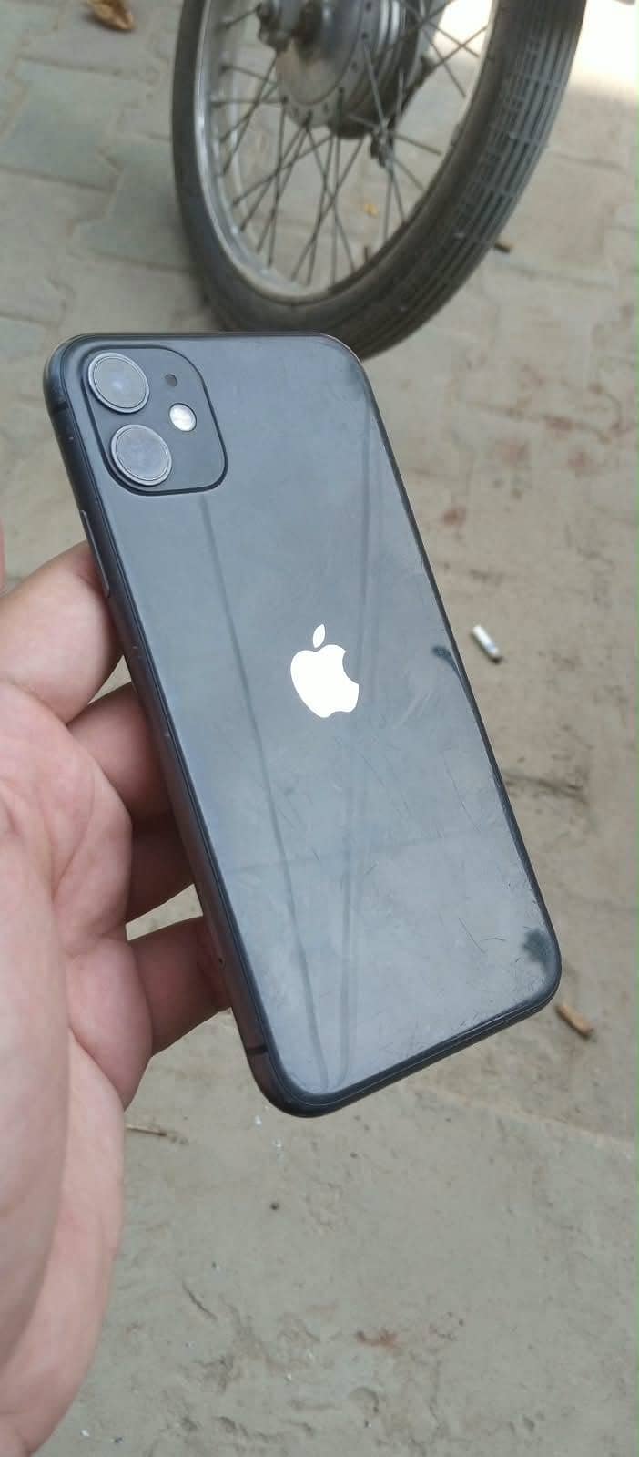 Apple iPhone 11 With Box 12