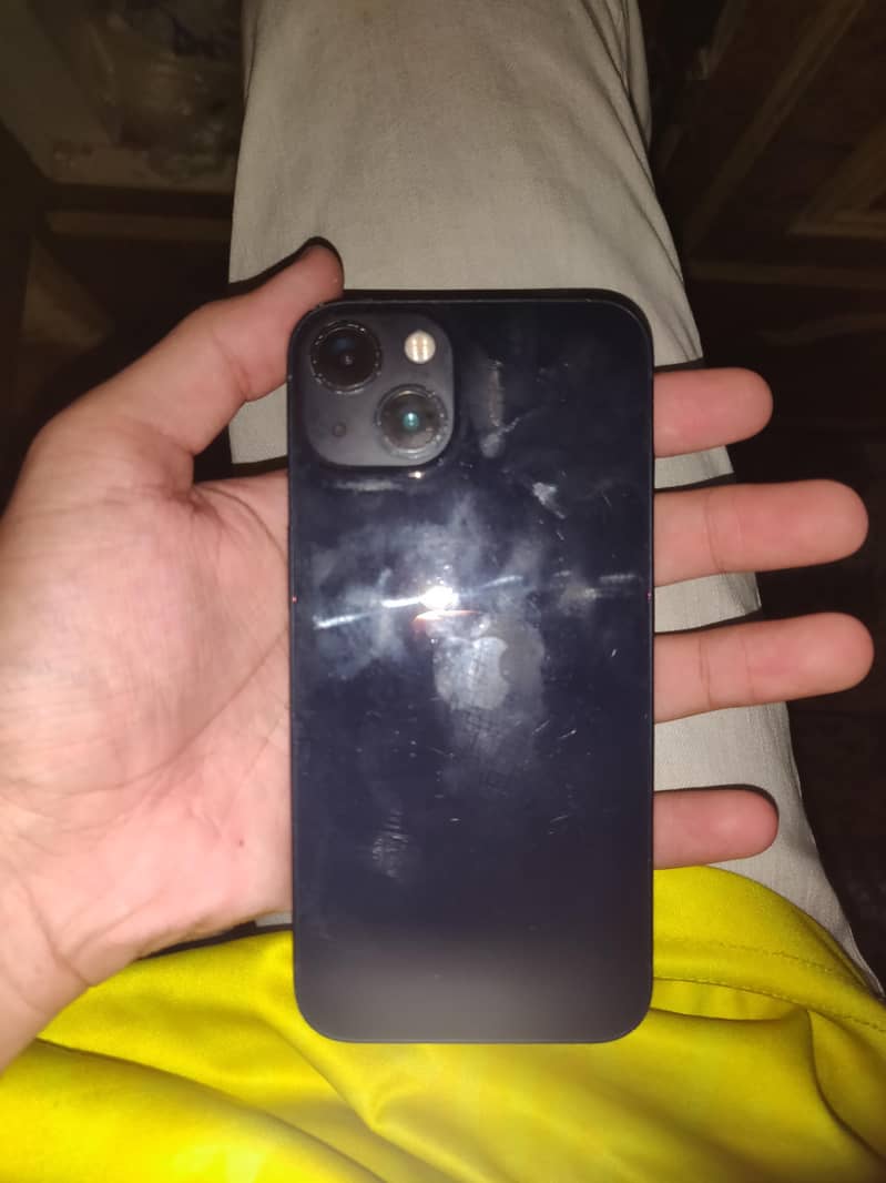 Apple iPhone 13 3