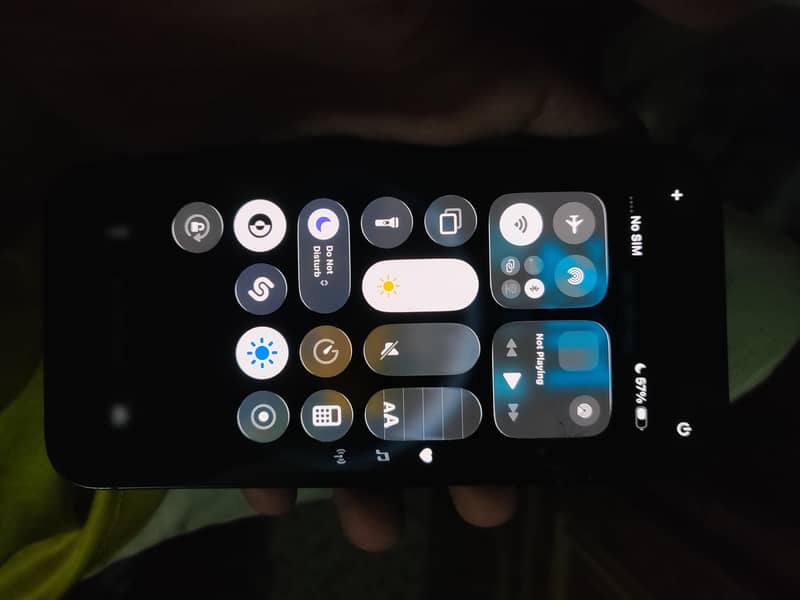 Apple iPhone 13 2