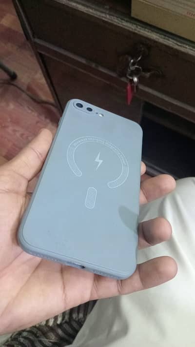 Apple iPhone 7 Plus