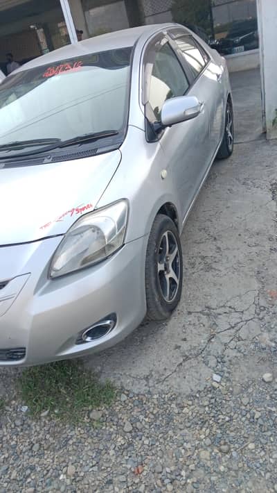 Toyota Belta 2006