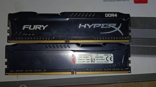16 GB DDR4 2400 MHz (2×8 GB), CL15