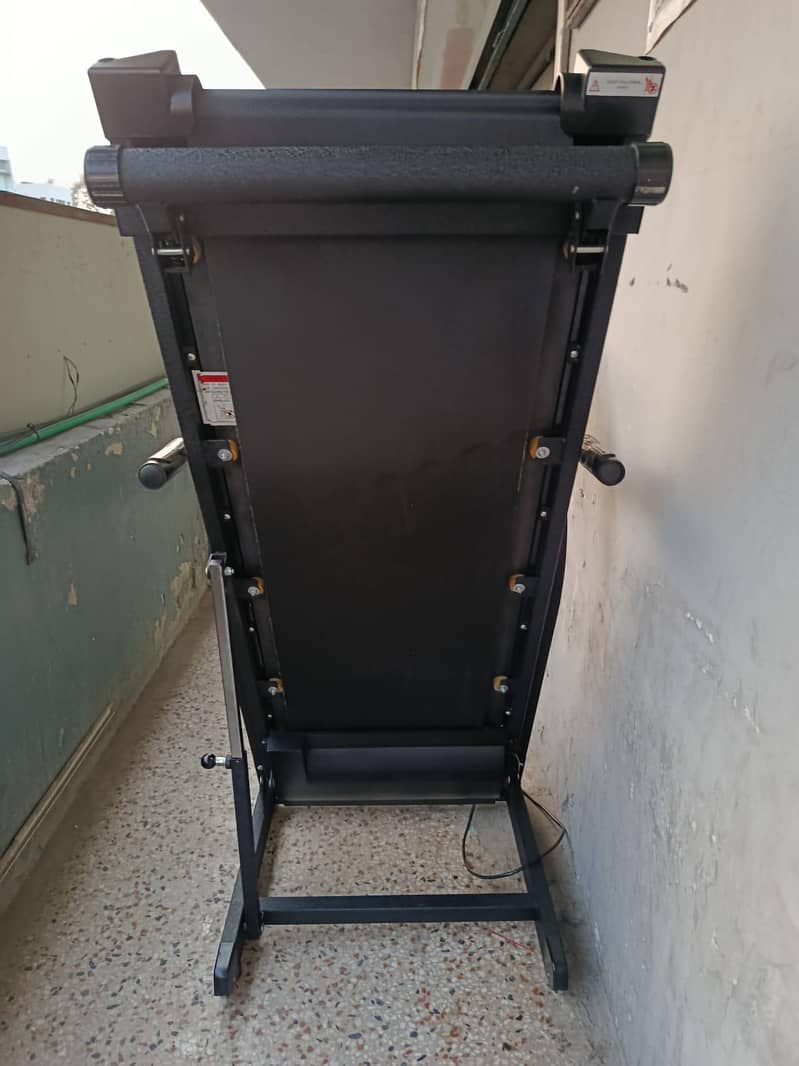 Apollo Treadmill 3