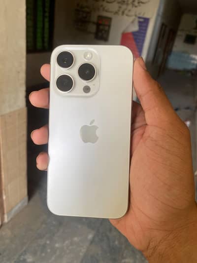 Apple iPhone 15 Pro