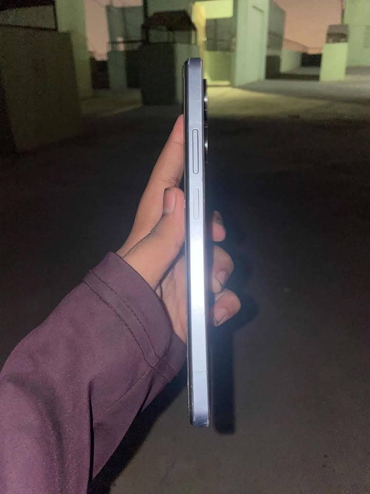 Realme Note 60 1