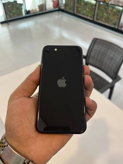 Apple iPhone SE
