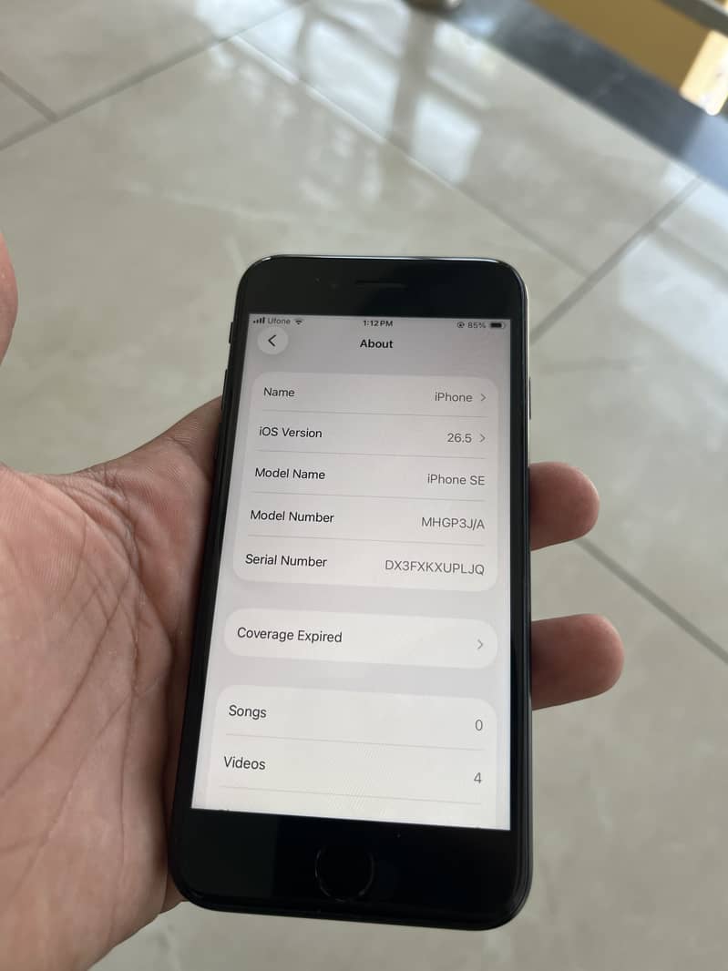 Apple iPhone SE 6