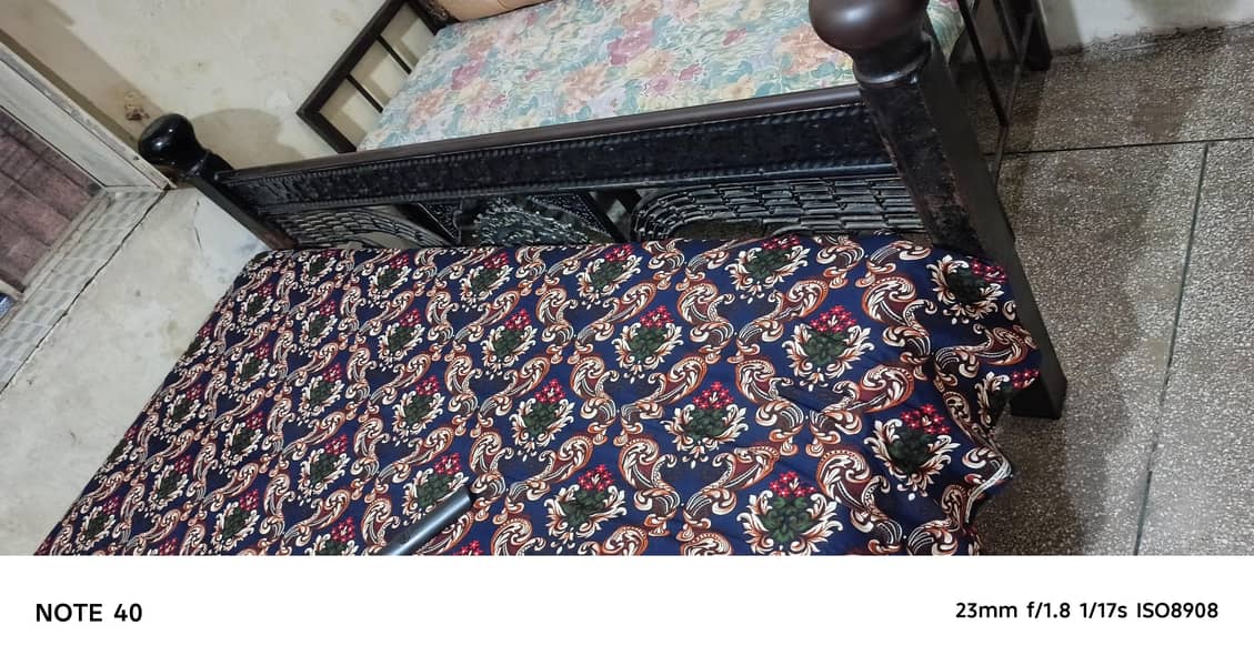 Bed ha 4