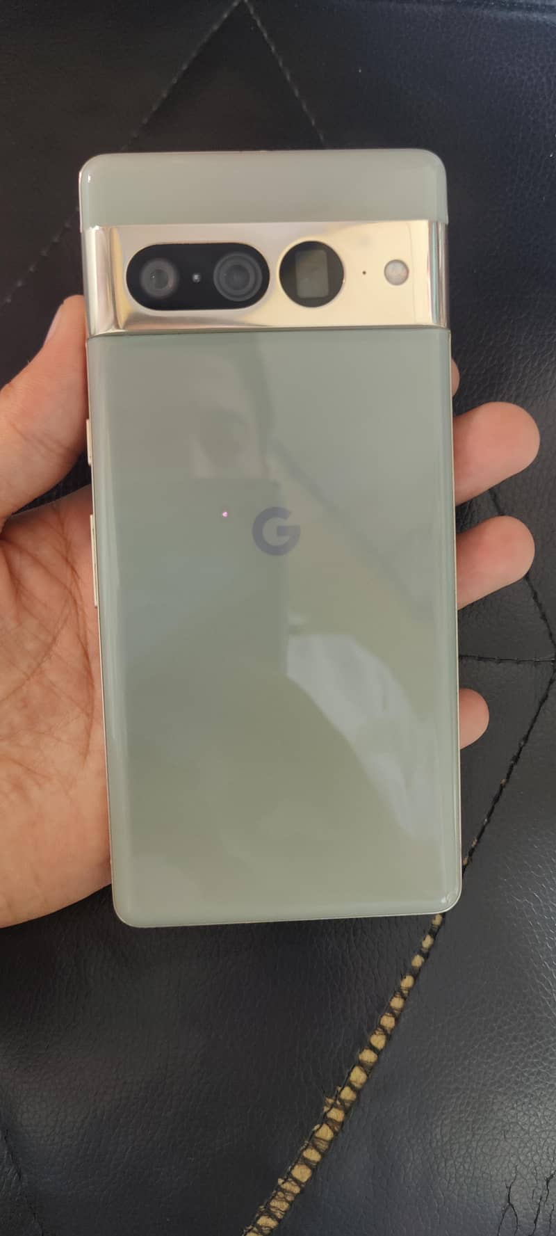 Google Pixel 7 Pro 2