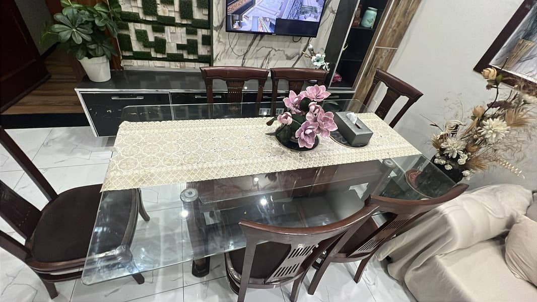 6 seater dining table 4