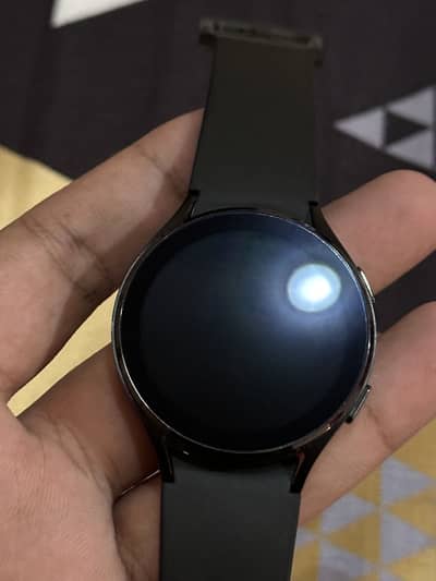 Samsung Galaxy Watch 4 (44mm) with complete box