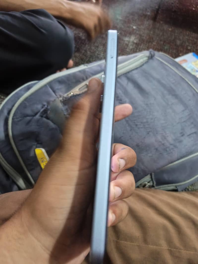 Realme Note 60 3