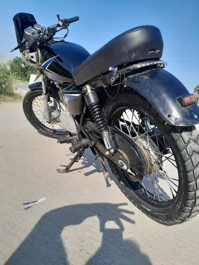 Suzuki GS150