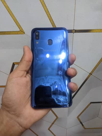 Samsung Mobile A20
