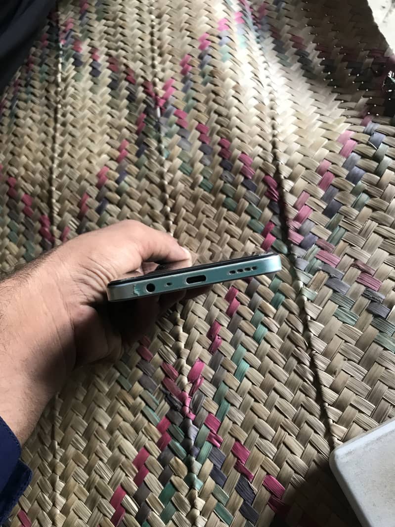 Realme Note 60x 3