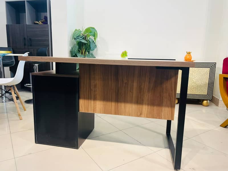 Executive Table,CEO Table,office side Table,Workstations 1