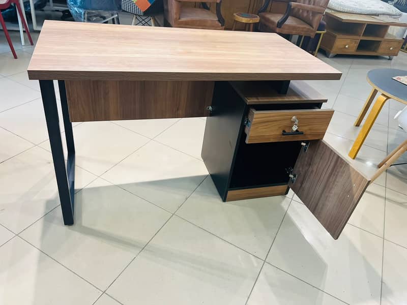 Executive Table,CEO Table,office side Table,Workstations 3