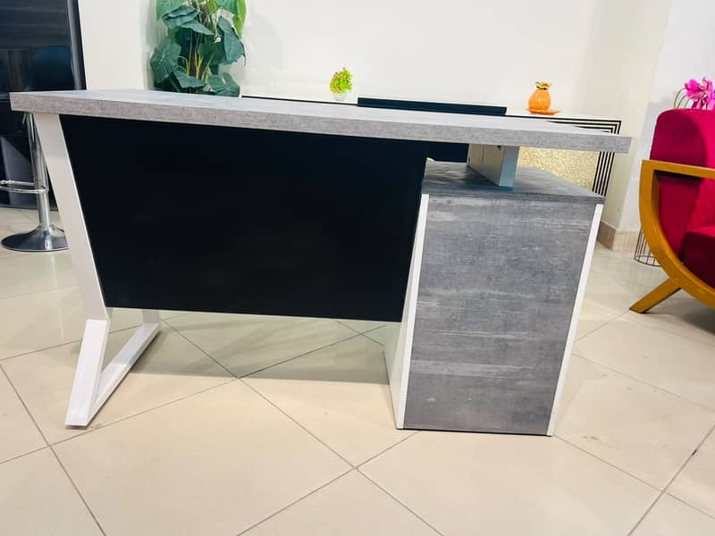Executive Table,CEO Table,office side Table,Workstations 4
