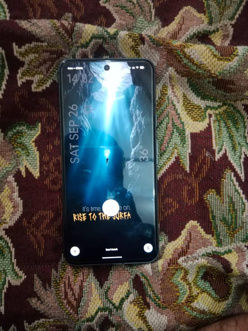 Google Pixel 8 0